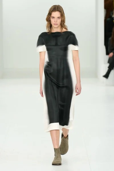 Look 2